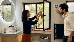 Romero en la ventana del baño: lo que realmente ayuda (y cuándo no alcanza)